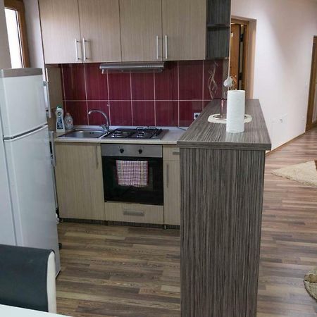 Apartmán Penthouse De Lux Oradea Exteriér fotografie